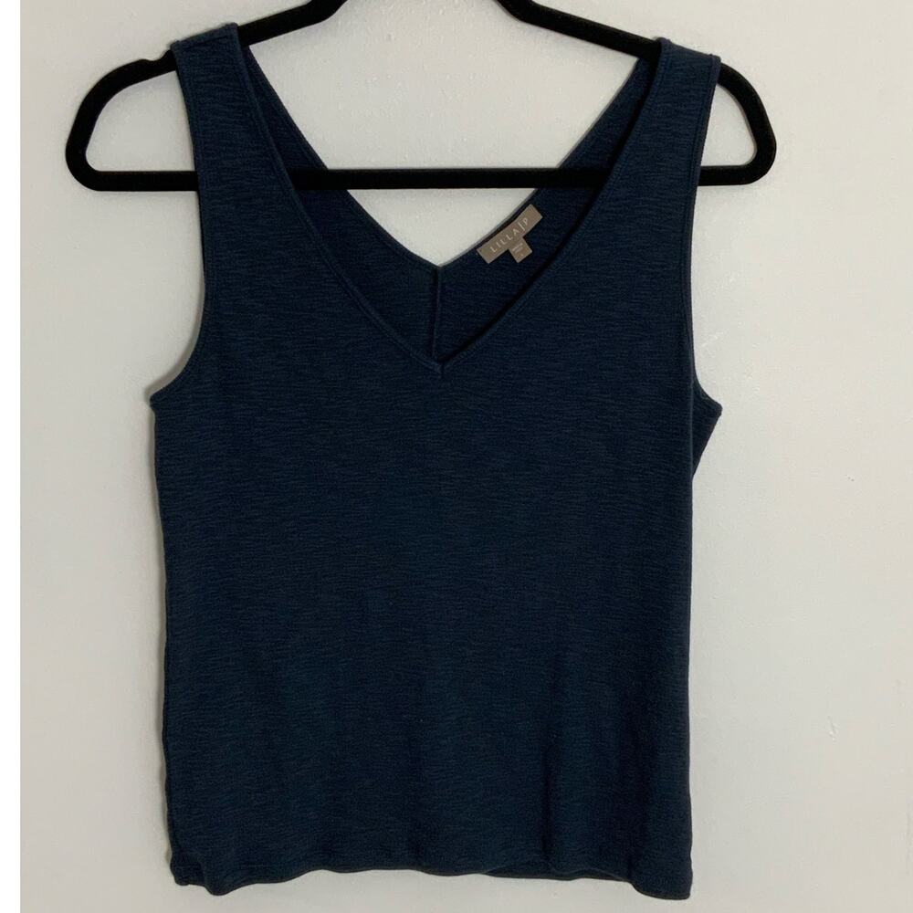 Lilla| P Double V‎ neck tank size large